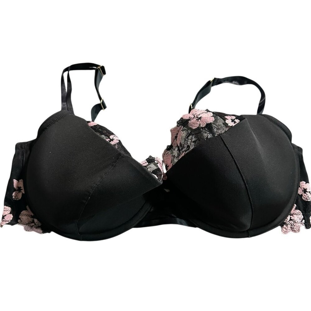 Cacique Lace Lightly Lined French Balconette Bra 40DDD Underwire Sexy Strappy